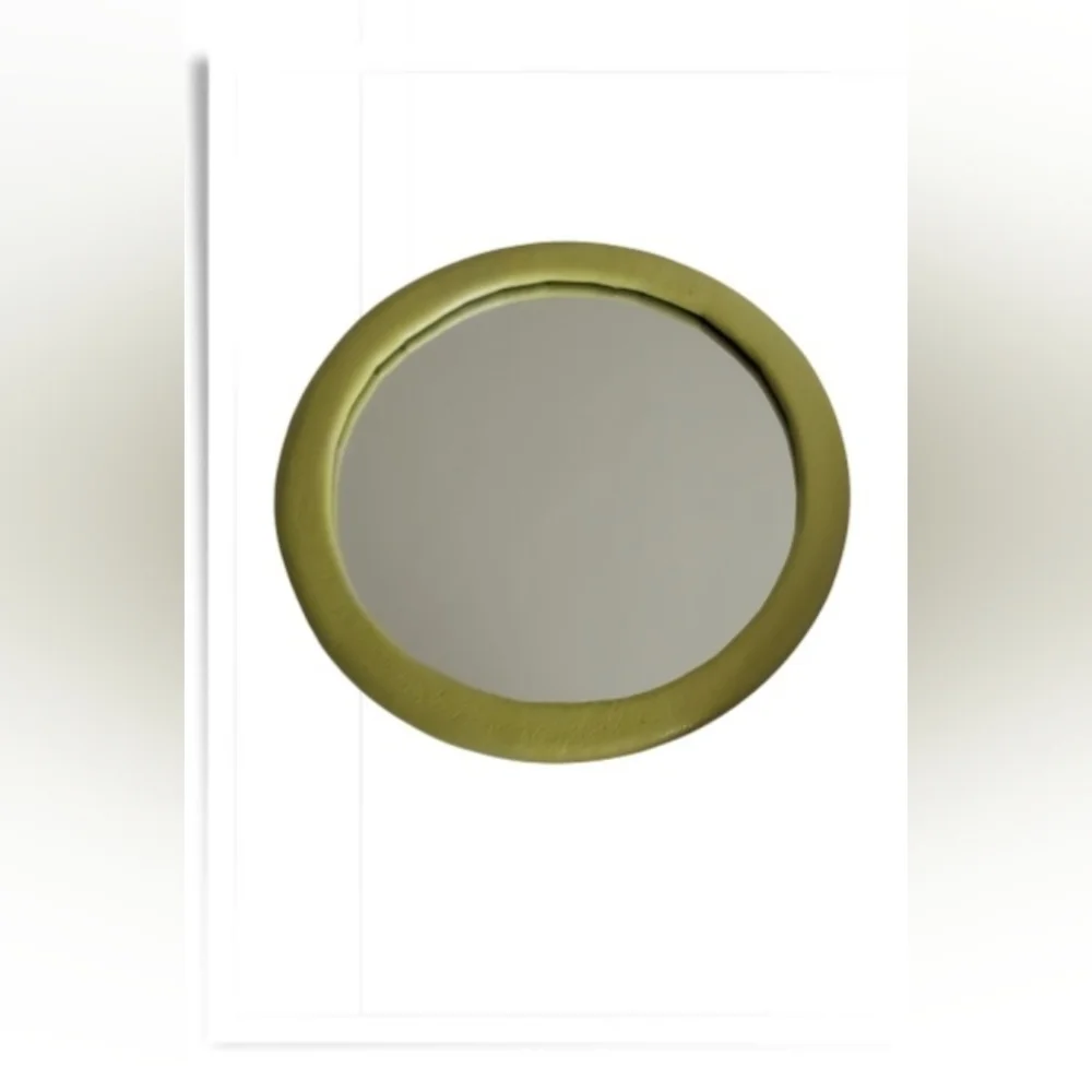 Express Lime Green Leather Mini Pocket Round Makeup Mirror And Square Case
